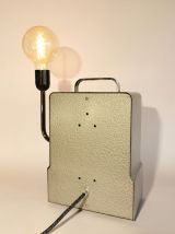 Lampe industrielle vintage métal spiromètre gris "Respire"