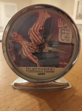 Réveil mécanique vintage anglais