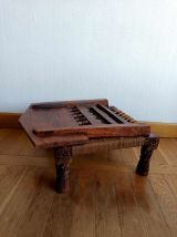 Paire de chaises basses traditionnelles, Indonésie 