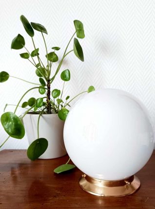 Grande lampe opaline art déco à poser 