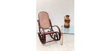 Fauteuil à bascule en bois