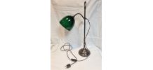 Lampe globe opaline verte