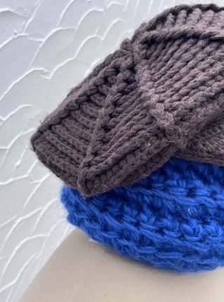 Lot d'une casquette et bonnet d'hiver vintage