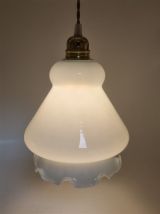 Suspension en opaline