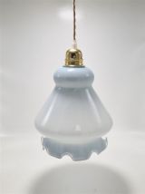 Suspension en opaline