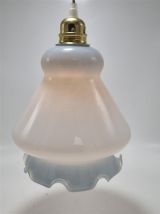 Suspension en opaline