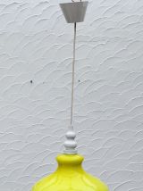Suspension en opaline jaune