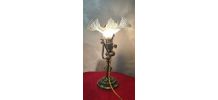 lampe laiton1900 de table abat jour verre dentelle opalissan