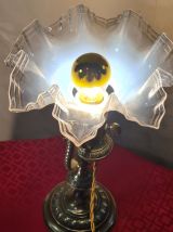 lampe laiton1900 de table abat jour verre dentelle opalissan