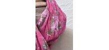 Echarpe rose floral vintage
