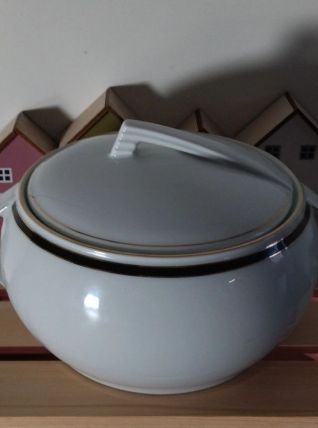 Soupière en porcelaine de Bavière marque Bareuther