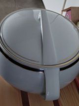 Soupière en porcelaine de Bavière marque Bareuther