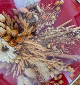 Cadre rond vintage fleurs séchées