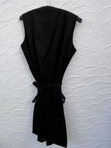 Robe noire Agua con cast 