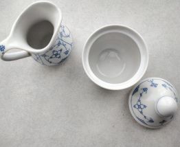 Pot de lait avec son sucrier +couvercle