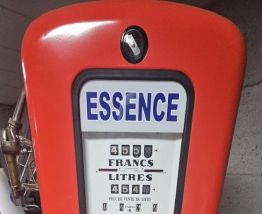 Pompe a Essence Boutillon 1950