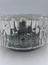 Plafonnier en verre moulé avec relief