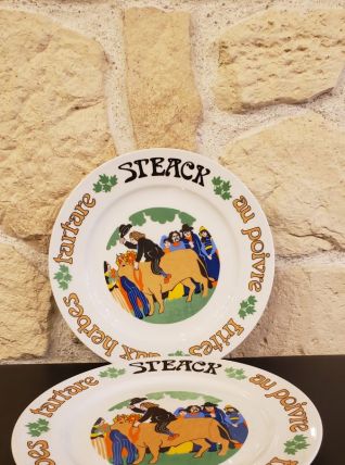 Duo d'assiettes à steack en porcelaine