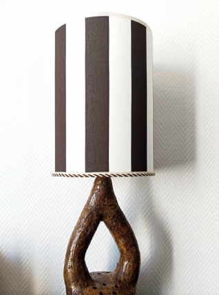 Lampe en céramique brutaliste et abat-jour sur mesure