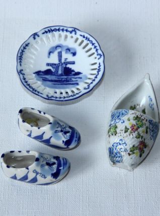 Miniatures vintages sabots et assiette de Delft Hollande. 