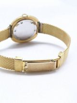 Montre Certina Swiss Made à remontage manuel, couleur or