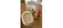 Poule en faience