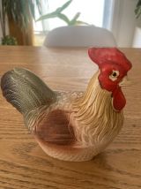 Poule en faience