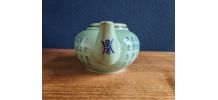 Théière verte écriture chinois de collection