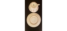 Ensemble 8 tasses et 12 soucoupes en porcelaine de Limoges