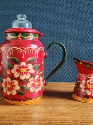 Ancienne cafetière et pot à lait toile émaillée 