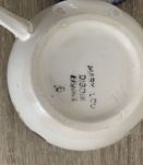 Lot 16 tasses à café  porcelaine Digoin Mary Lou an 40