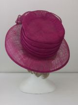 Chapeau en raphia rose fuchsia - taille 57