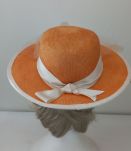Chapeau paille orange et satin écru - taille 52