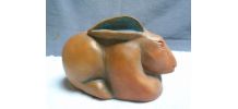 sculpture d'un petit lapin ,terre cuite patinée pièce unique