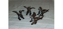 Lot de 4 figurines dragon volant plastique vintage