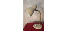 lampe de bureau 1960 jolie petit model  , avec ses trace d u