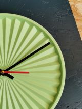 Horloge pendule murale vintage silencieuse Tupperware vert