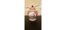 Pot en porcelaine chinoise signé
