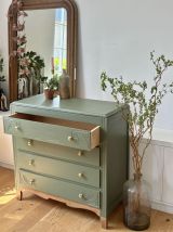 Commode vintage