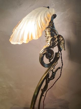 lampe bronze doré 58x25x6kg  abat jour coquille verre 1960 e