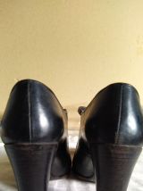 Chaussures cuir noir Salomé Charles Jourdan P37