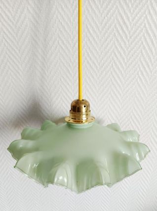 Baladeuse en opaline vert mini vintage 1950 