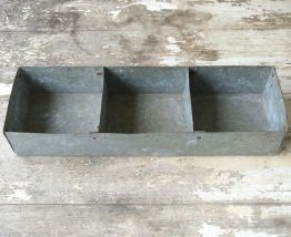 Petit casier en zinc - vide poche - cache pot pour petites p