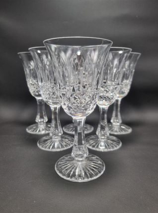 Verres à pied en cristal
