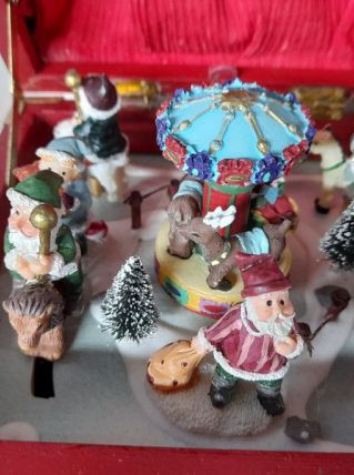 Boîte à musique vintage Noël Caroussel Rare