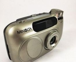 Appareil photo argentique Minolta 75 W Riva Zoom