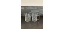 2 mugs en verre ciselé 