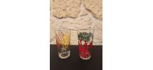 Deux verres décoratifs et colorés vintage