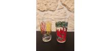 Deux verres décoratifs et colorés vintage