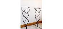 Paire de porte plantes en fer forgé torsadé 